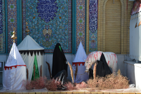 سوگواره چهارم-عکس 7-میلاد نریمانی-جلسه هیأت فضای بیرونی
