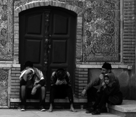 سوگواره دوم-عکس 1-فائزه بحری-جلسه هیأت فضای بیرونی 