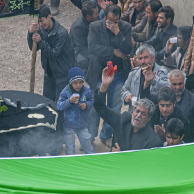 سوگواره دوم-عکس 1-امیر عنایتی-جلسه هیأت فضای بیرونی 