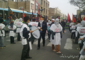 سوگواره دوم-عکس 3-زینب محقق-جلسه هیأت فضای بیرونی 