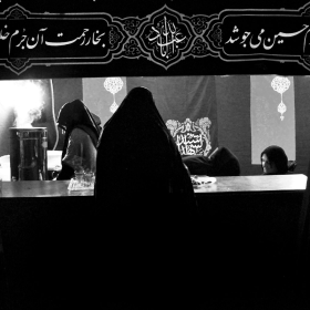 سوگواره چهارم-عکس 30-فرشته ادب جو-جلسه هیأت فضای بیرونی