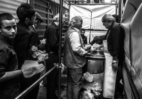 سوگواره پنجم-عکس 6-یوسف قاسمی-جلسه هیأت فضای بیرونی